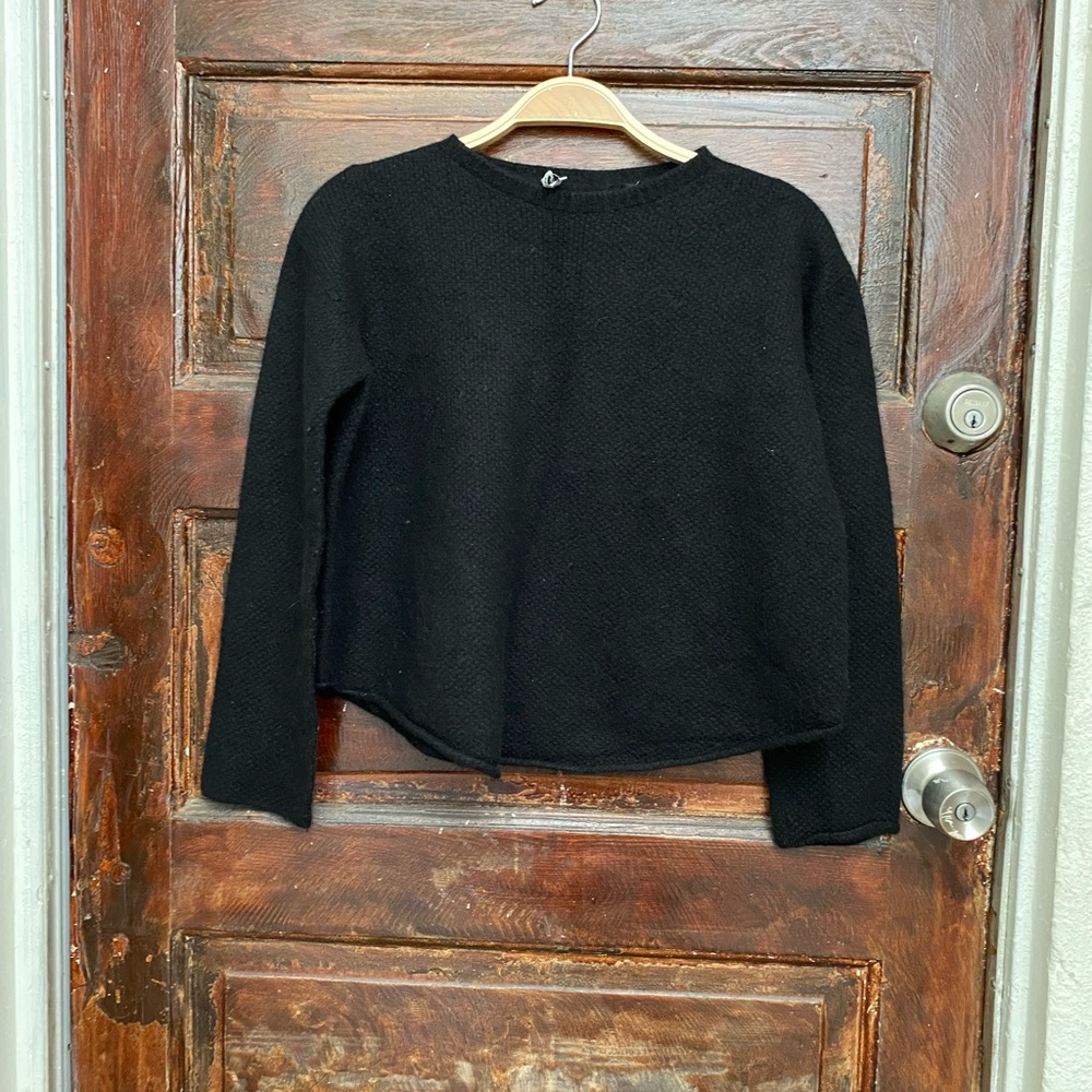 Helmut Lang 100% Cashmere long sleeve crop